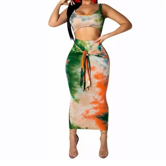 Dresses & Skirts - Tie Dye Tank Crop Top  Bodycon Skirt Set 2 Pc M